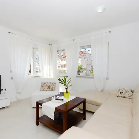 Apartamento Deluxe Goya