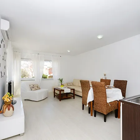 Deluxe Goya Apartamento *